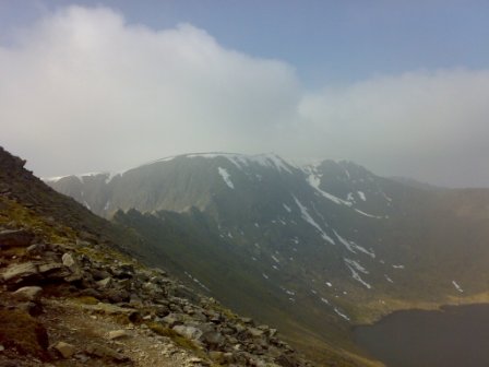 Looking at the summit and Striding Edge from Low Spying How